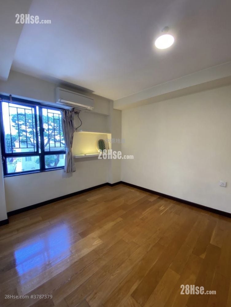 Havsun Garden Sell 3 Bedrooms , 2 Bathrooms 1,131 ft²