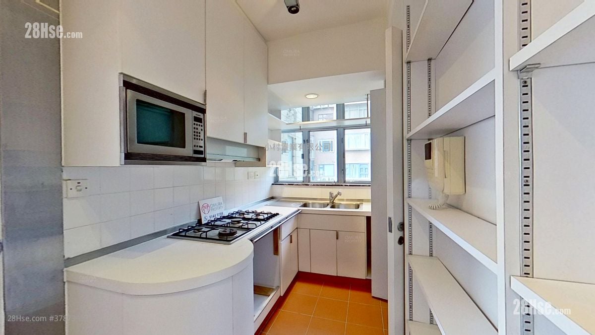 kitchen: 23 Repulse Bay Road Rental 3 Bedrooms , 2 Bathrooms 1,035 ft²