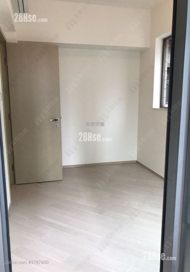 The Wings Sell 2 Bedrooms 544 ft²