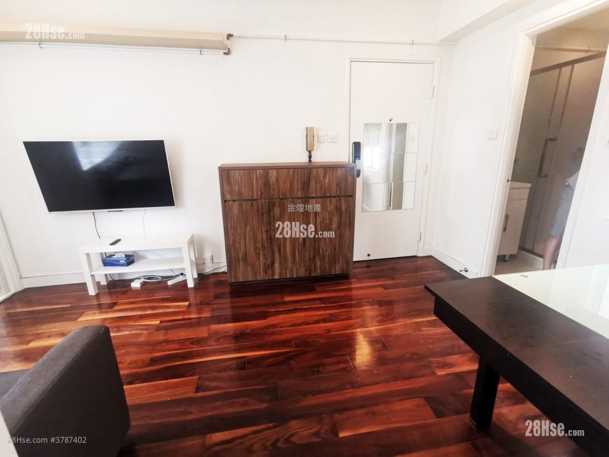 海怡阁 租盘 1 房 328 平方尺