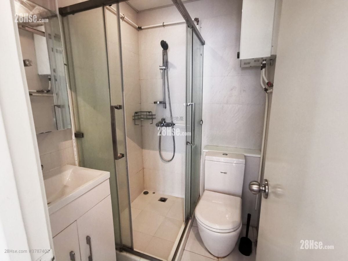 海怡阁 租盘 1 房 328 平方尺