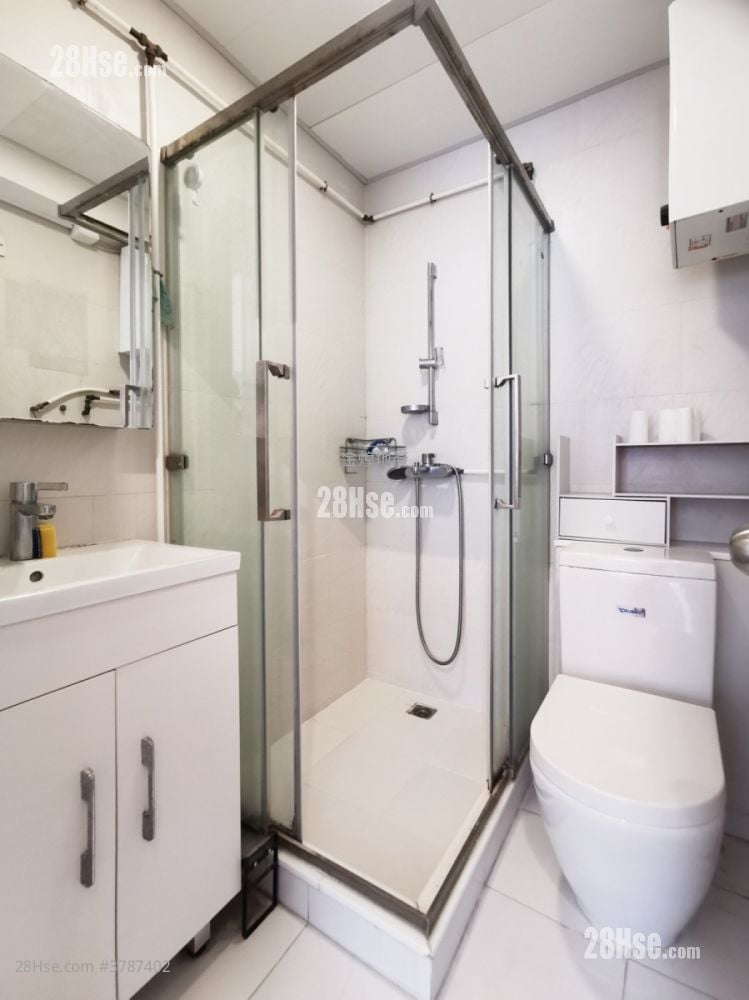 海怡阁 租盘 1 房 328 平方尺