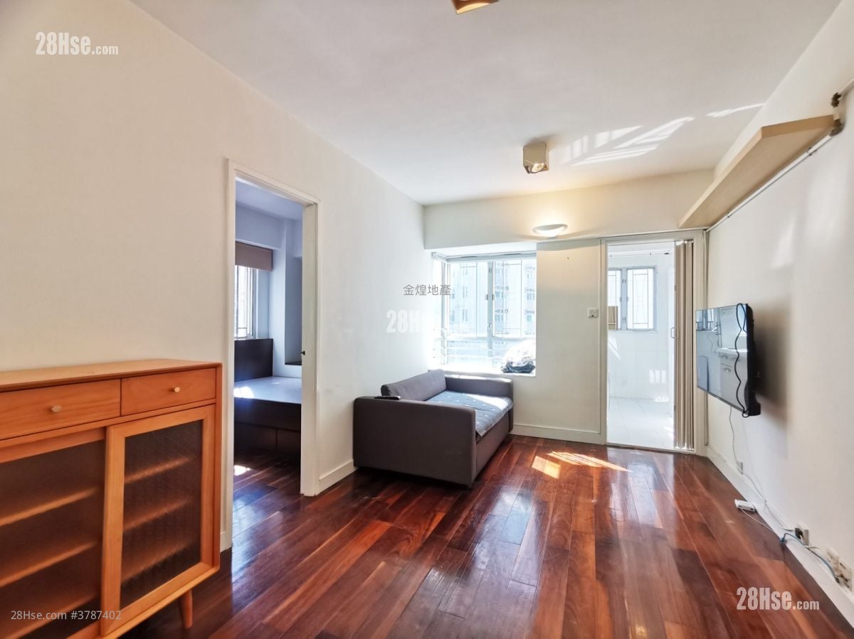 海怡阁 租盘 1 房 328 平方尺