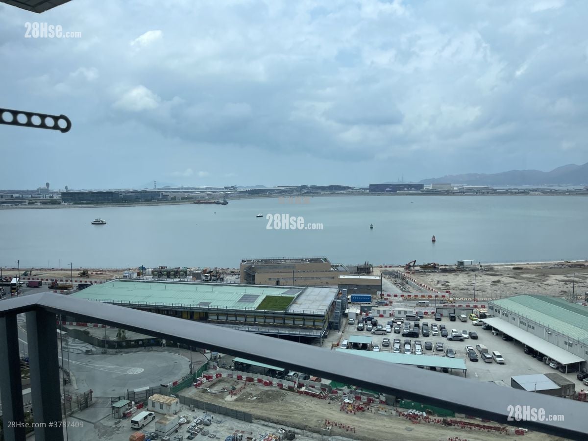 Century Link Rental 3 Bedrooms , 2 Bathrooms 595 ft²