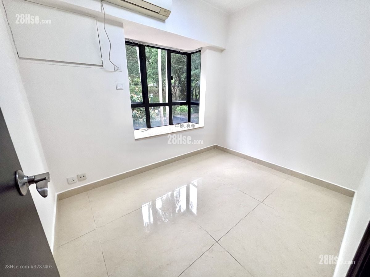 Savanna Garden Sell 3 Bedrooms , 2 Bathrooms 959 ft²