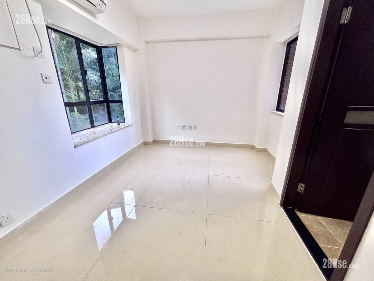 Savanna Garden Sell 3 Bedrooms , 2 Bathrooms 959 ft²