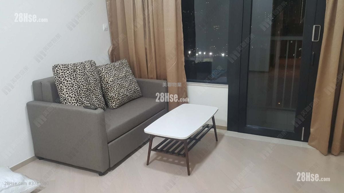 Twin Regency Sell Studio , 1 Bathroom 299 ft²