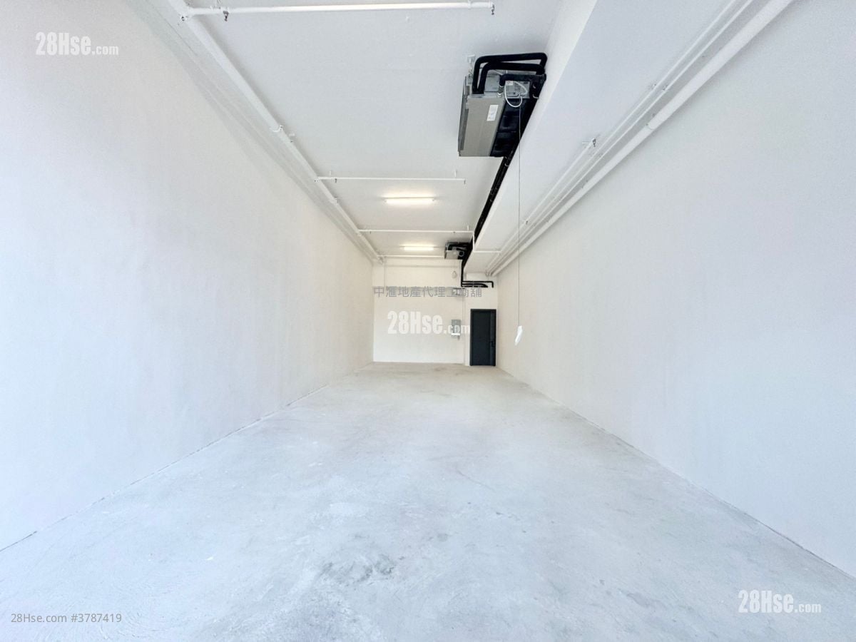 Dr. Kong Centre Rental Studio , 2 Toilets