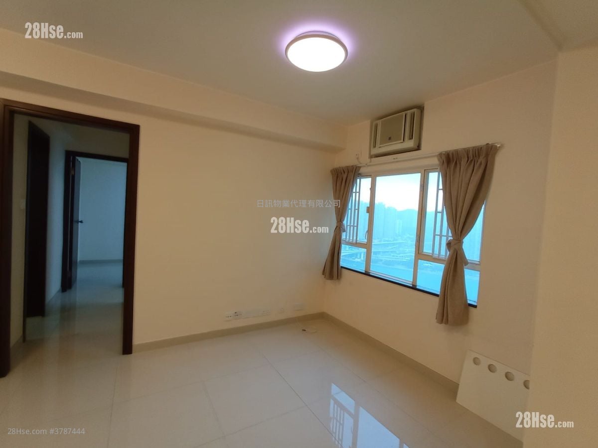 Waterside Plaza Rental 2 Bedrooms , 1 Bathroom 475 ft²