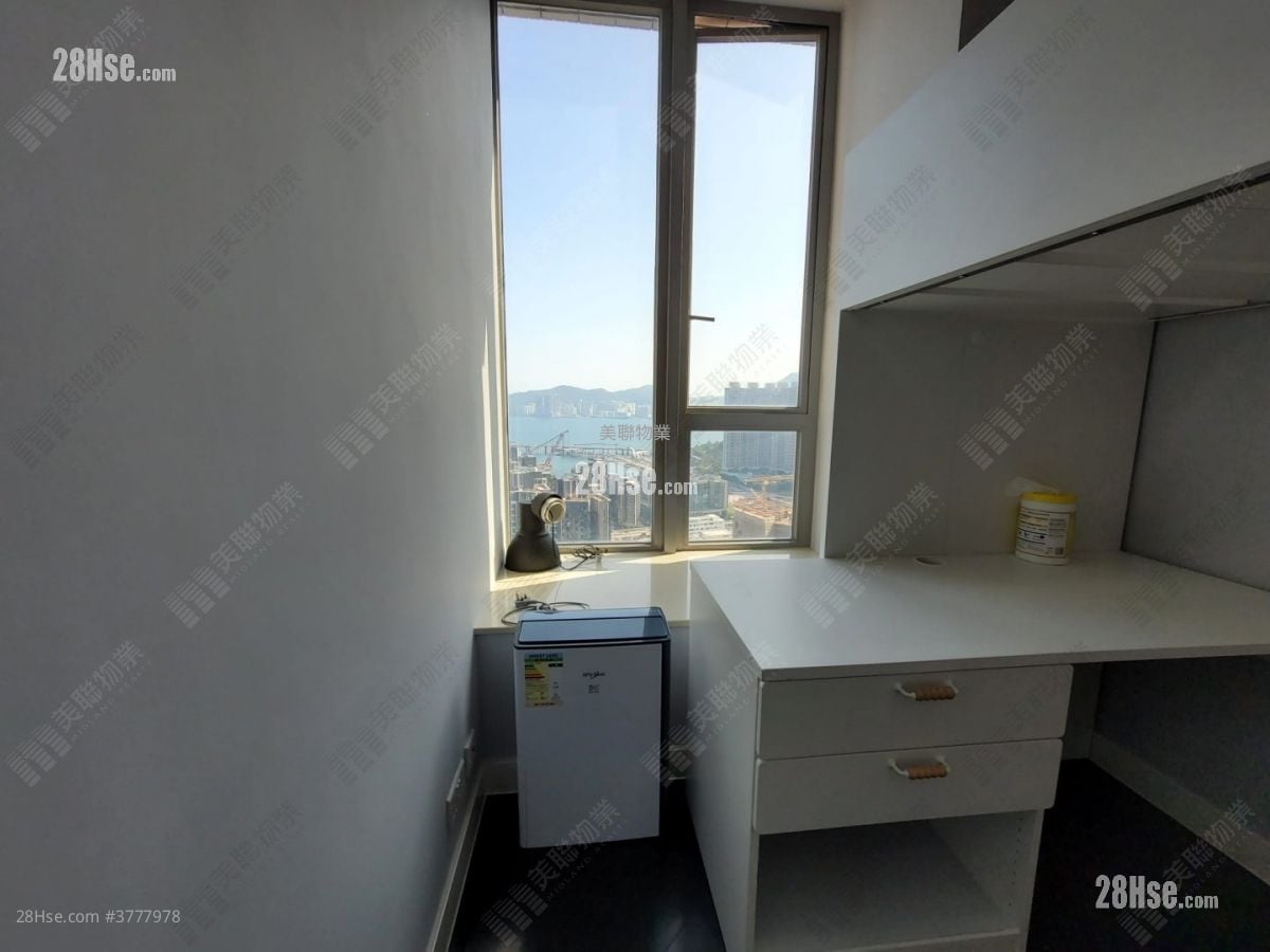 The Wings Rental 3 Bedrooms , 3 Bathrooms 892 ft²