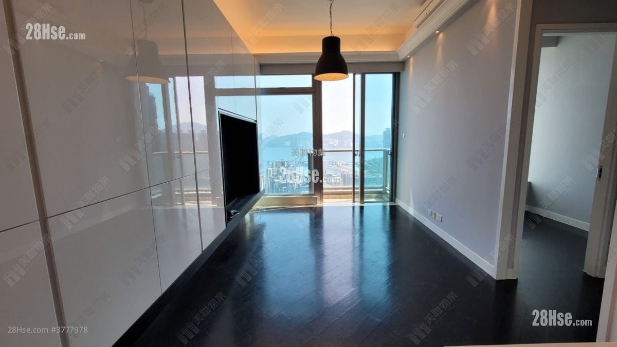 The Wings Rental 3 Bedrooms , 3 Bathrooms 892 ft²