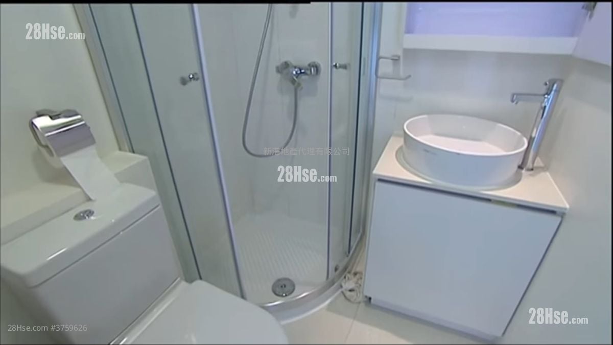 L.harbour18 Sell 1 Bedroom , 1 Bathroom 215 ft²