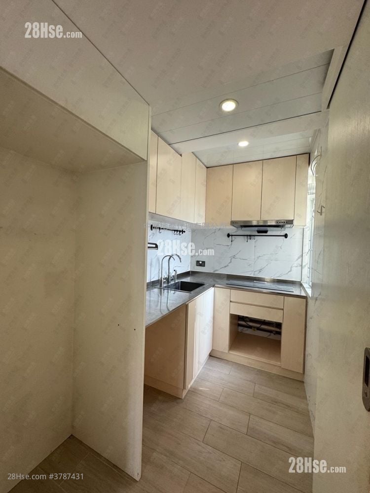 青俊苑 售盘 2 房 , 1 浴室 438 平方尺