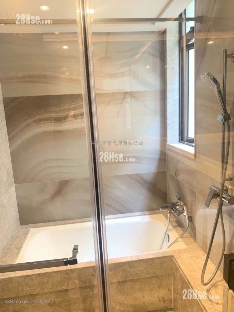 天晋 售盘 4 房 971 平方尺