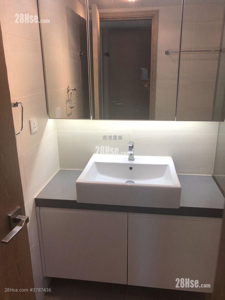 Park Island Sell 2 Bedrooms , 1 Bathroom 532 ft²