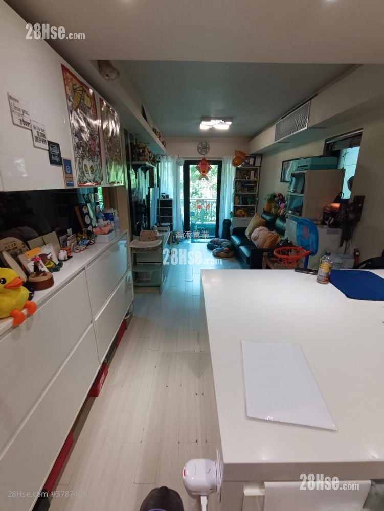 Park Island Sell 2 Bedrooms , 1 Bathroom 532 ft²