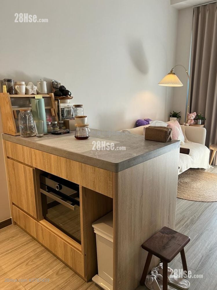 The Addition Sell 1 Bedroom , 1 Bathroom 255 ft²