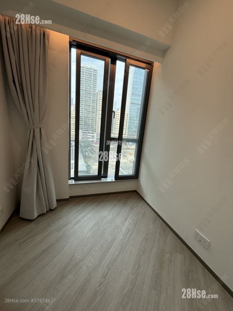 Cullinan Sky Sell 2 Bedrooms 437 ft²