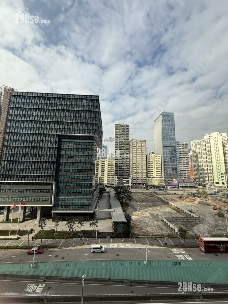 Cullinan Sky Sell 2 Bedrooms 437 ft²