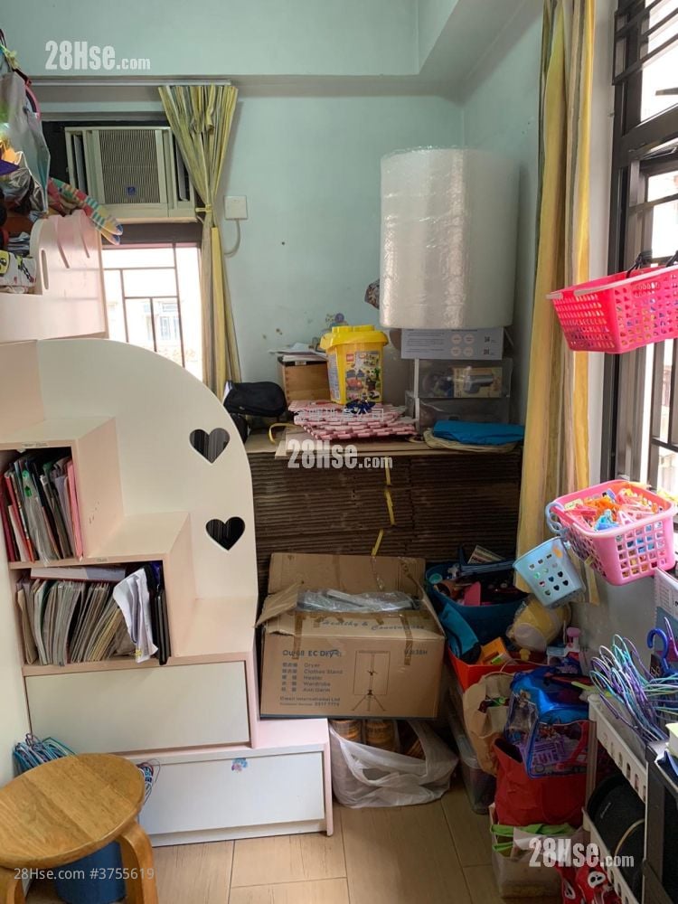 康齡大廈 售盤 2 房 , 1 浴室 471 平方呎