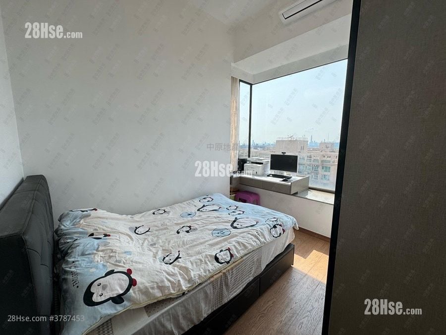 逸峯 售盘 4 房 , 4 浴室 1,097 平方尺