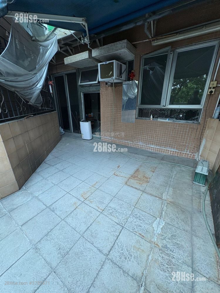 Lai Hung Garden Rental 2 Bedrooms , 1 Bathroom 340 ft²
