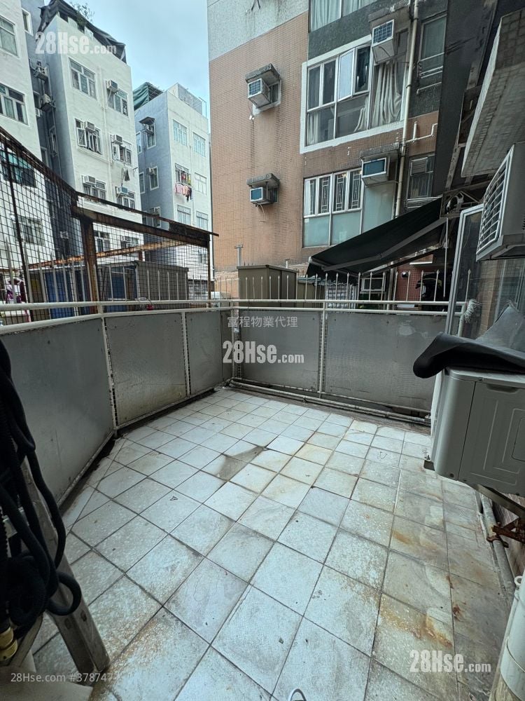 Lai Hung Garden Rental 2 Bedrooms , 1 Bathroom 340 ft²