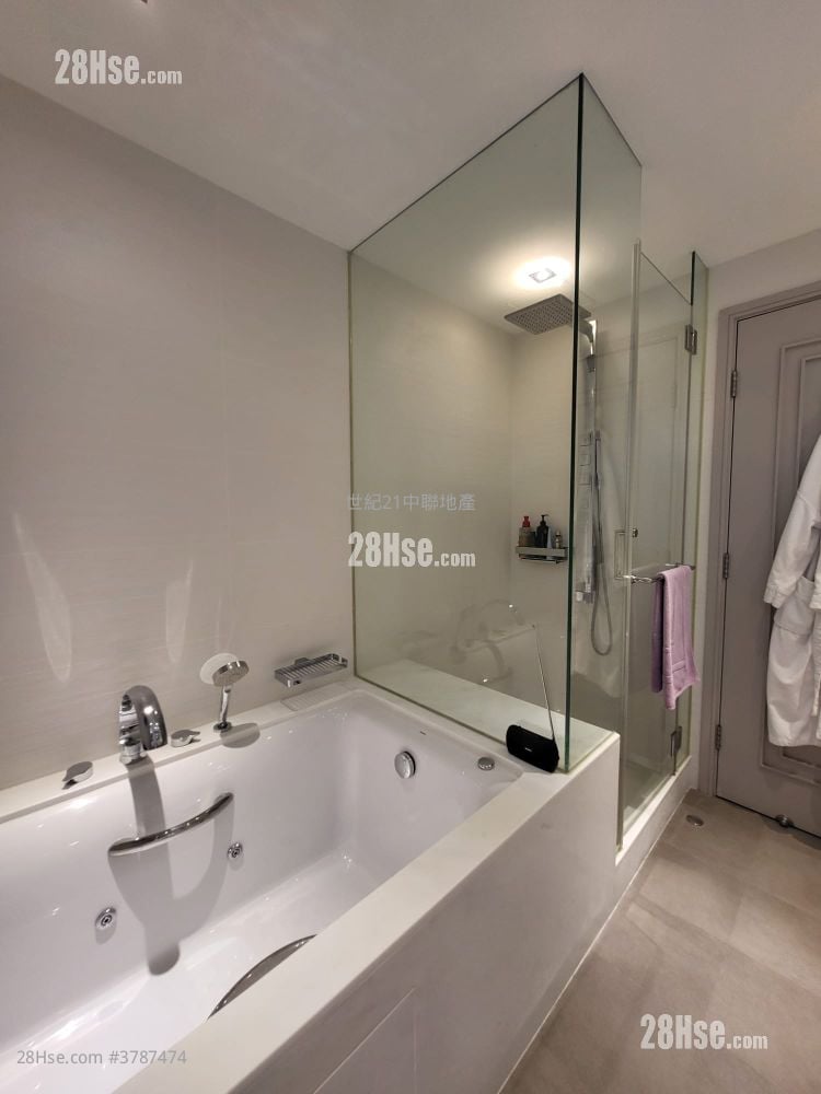 Tregunter Sell 3 Bedrooms , 1 Bathroom 2,361 ft²