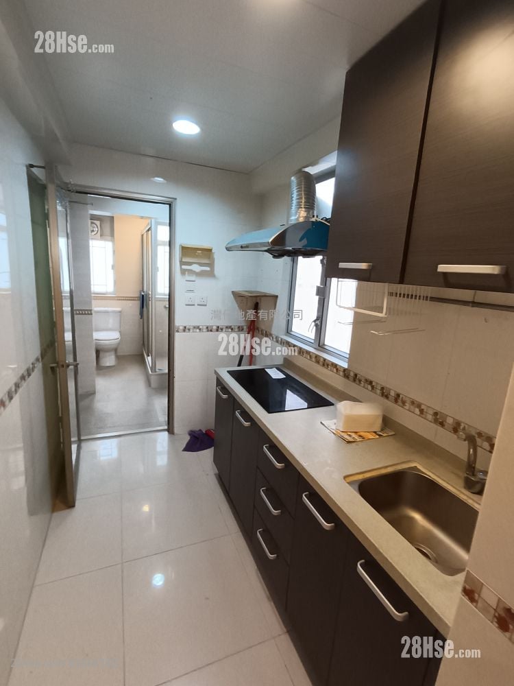 Lockhart Road 售盘 2 房 , 1 浴室 574 平方尺