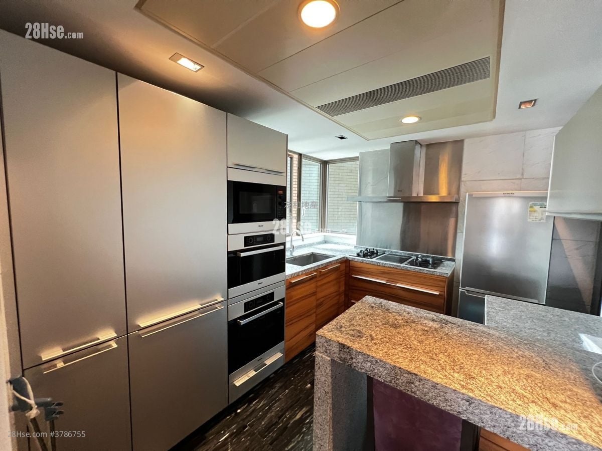 半山壹号 租盘 4 房 , 4 浴室 1,662 平方尺