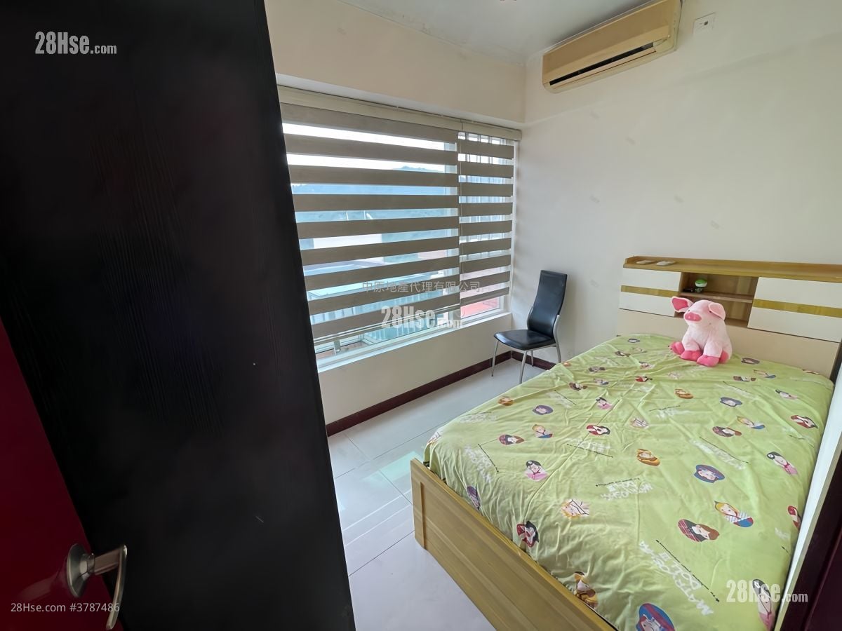 倚岭南庭 售盘 4 房 , 4 浴室 1,100 平方尺