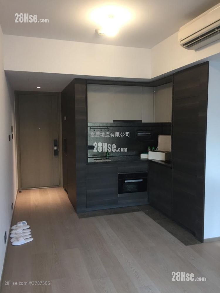 Phase 1B Of The Campton Sell 2 Bedrooms , 1 Bathroom 462 ft²