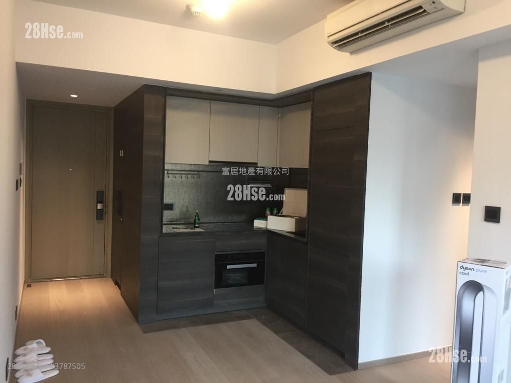 Phase 1B Of The Campton Sell 2 Bedrooms , 1 Bathroom 462 ft²