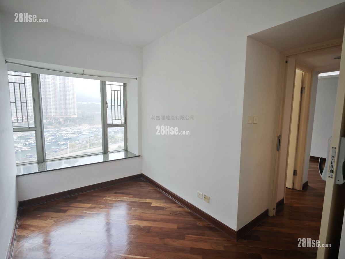 Tseung Kwan O Plaza Sell 2 Bedrooms , 1 Bathroom 459 ft²