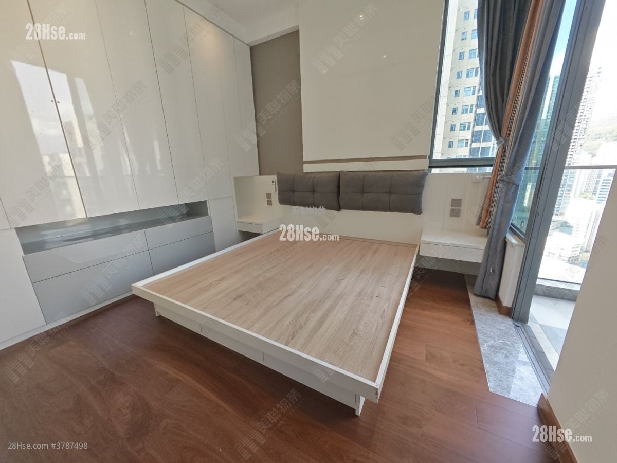 Aurora Rental 3 Bedrooms 985 ft²