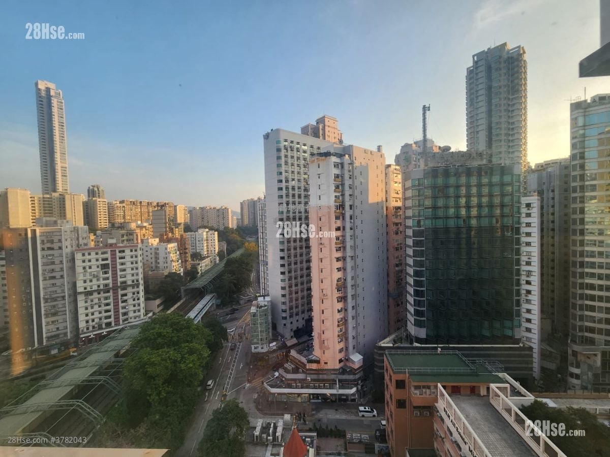 Ngai Hing Mansion Rental 3 Bedrooms , 1 Bathroom 525 ft²