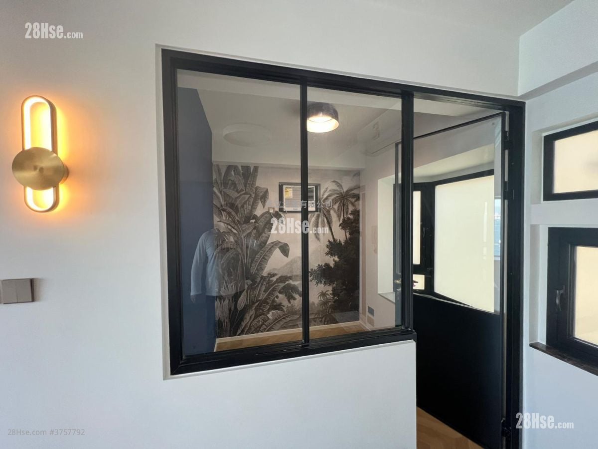 卿旺大廈 售盤 2 房 , 1 浴室 389 平方呎