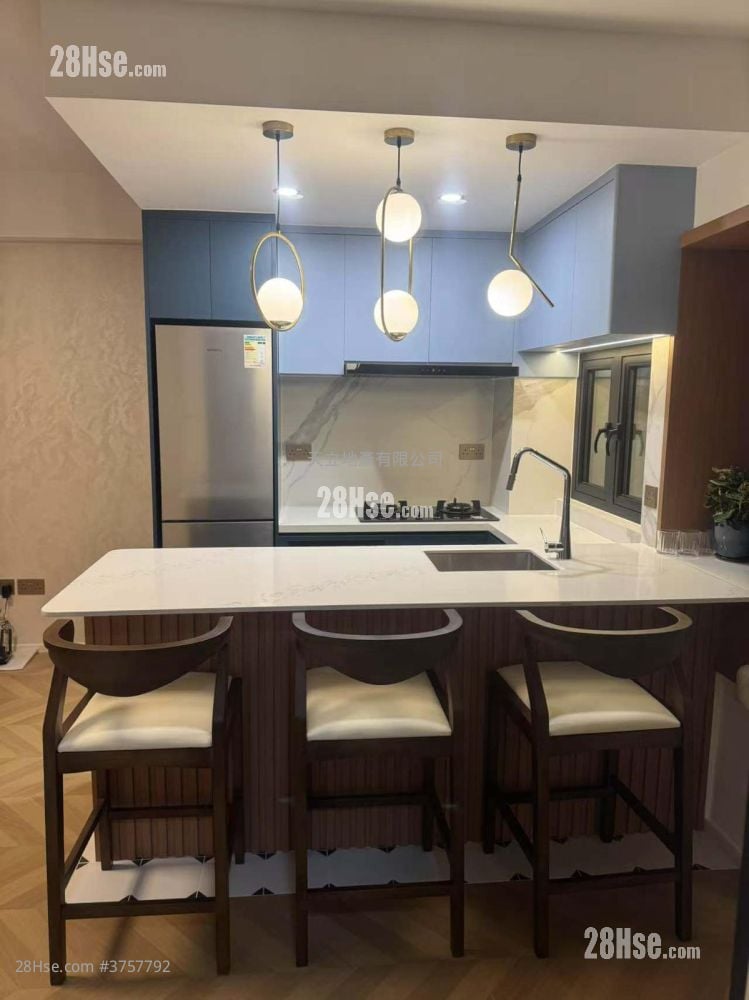 卿旺大廈 售盤 2 房 , 1 浴室 389 平方呎