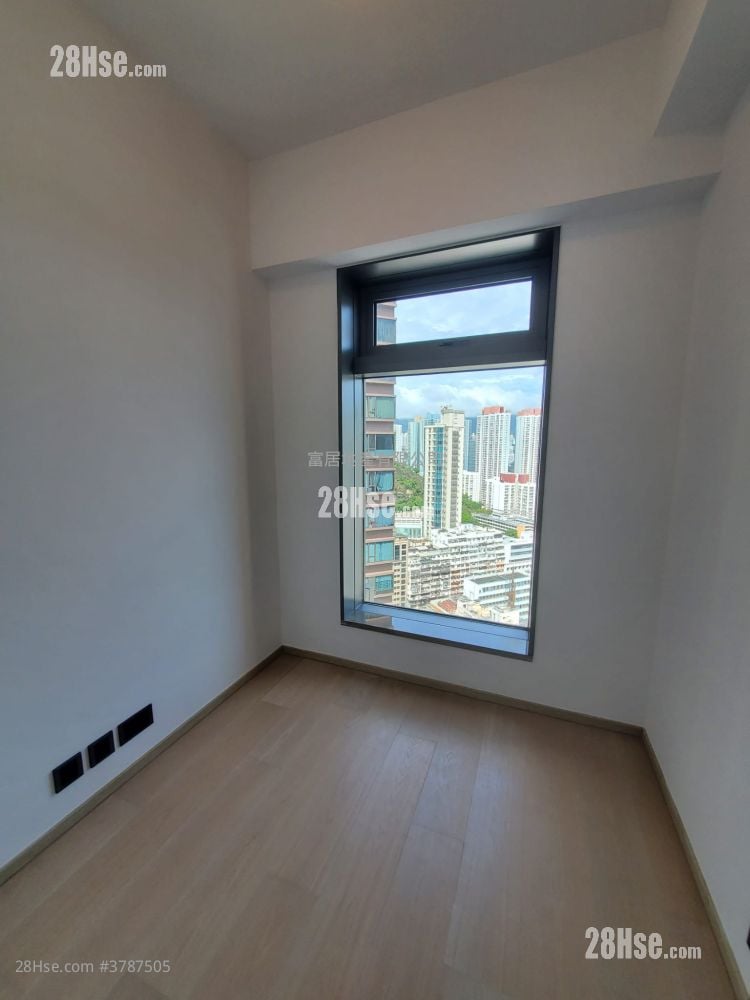 Phase 1B Of The Campton Sell 2 Bedrooms , 1 Bathroom 462 ft²