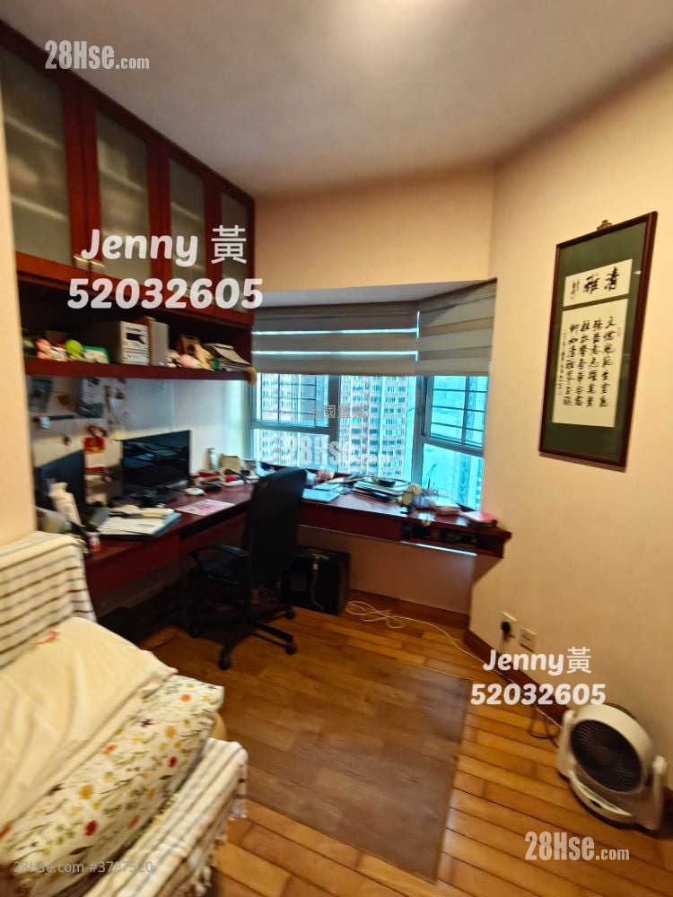 The Waterfront Sell 3 Bedrooms , 2 Bathrooms 939 ft²