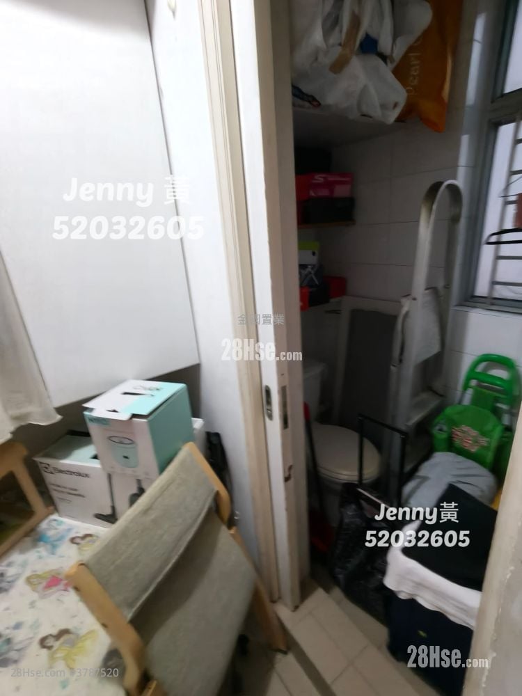 The Waterfront Sell 3 Bedrooms , 2 Bathrooms 939 ft²