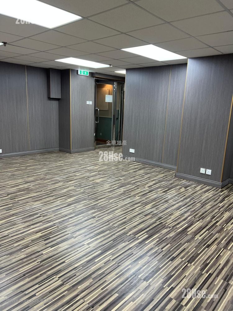 运通商业大厦 租盘 开放式间隔