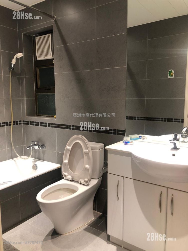 和富中心 租盘 1,308 平方尺