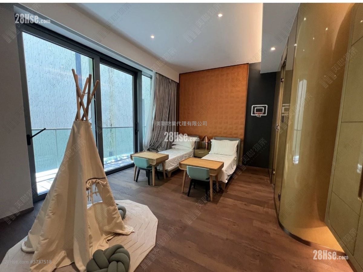 骏岭荟 售盘 3 房 , 5+ 浴室 3,741 平方尺