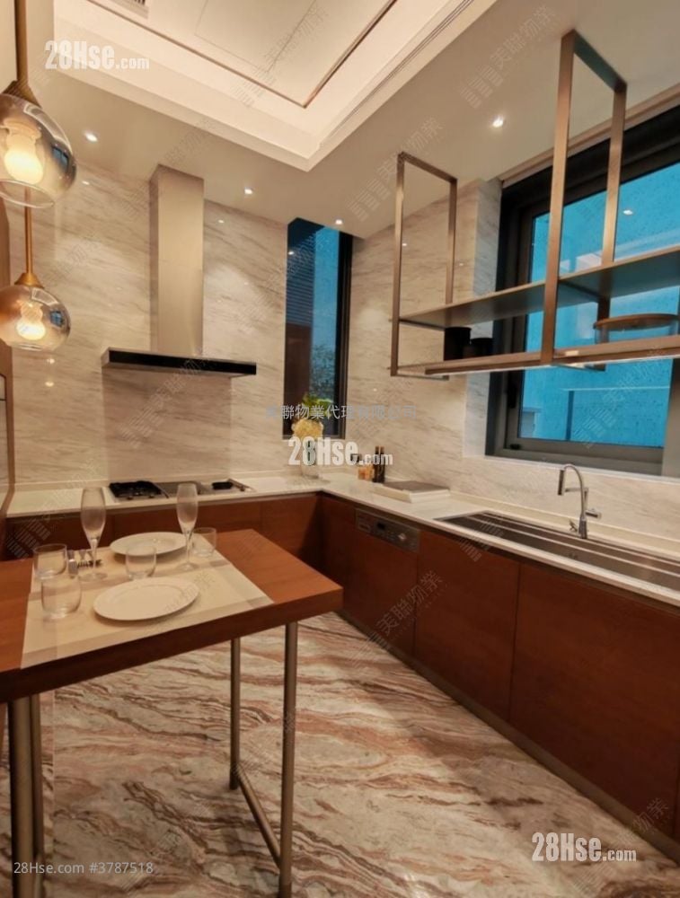 骏岭荟 售盘 3 房 , 5+ 浴室 3,741 平方尺