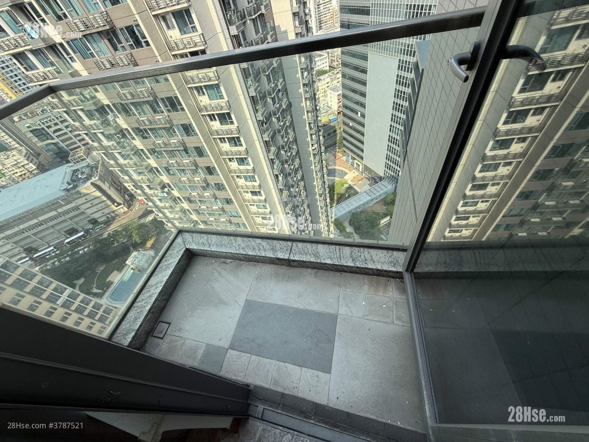 Aurora Rental 3 Bedrooms , 2 Bathrooms 985 ft²