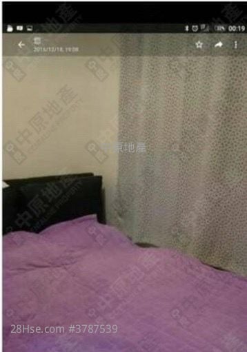 金莎花园 售盘 3 房 635 平方尺