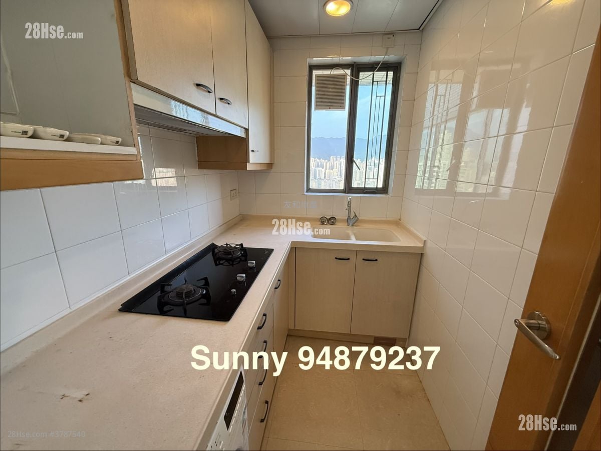 The Bloomsville Sell 3 Bedrooms , 2 Bathrooms 704 ft²