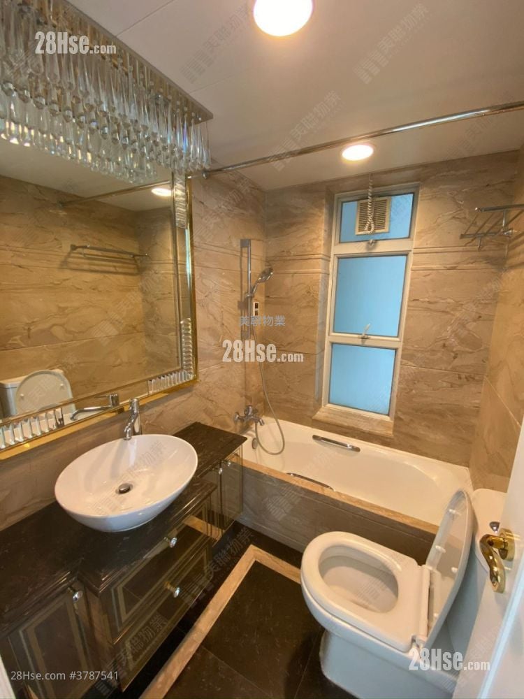 致蓝天 售盘 3 房 , 2 浴室 743 平方尺