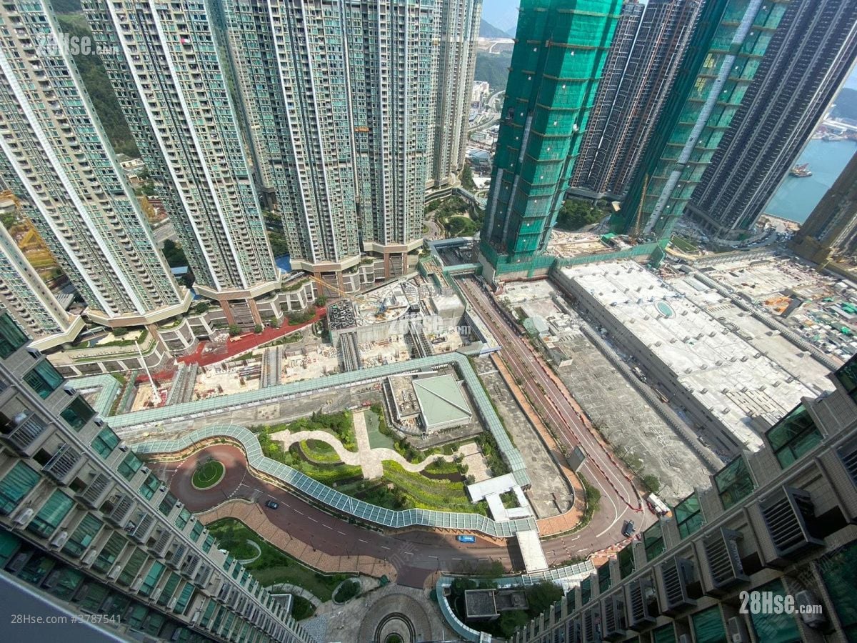 致蓝天 售盘 3 房 , 2 浴室 743 平方尺